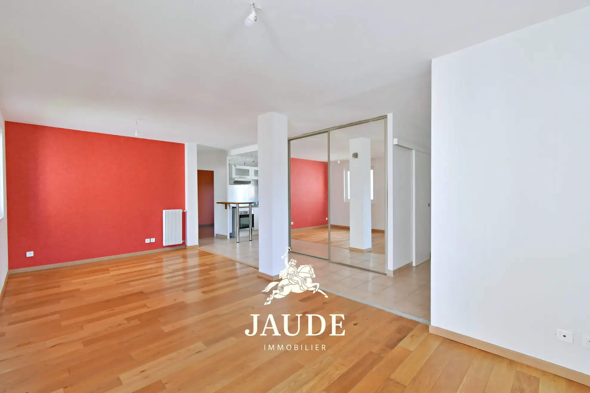 Appartement 3 pièces de 65 m² à Royat avec balcon, garage et cave 