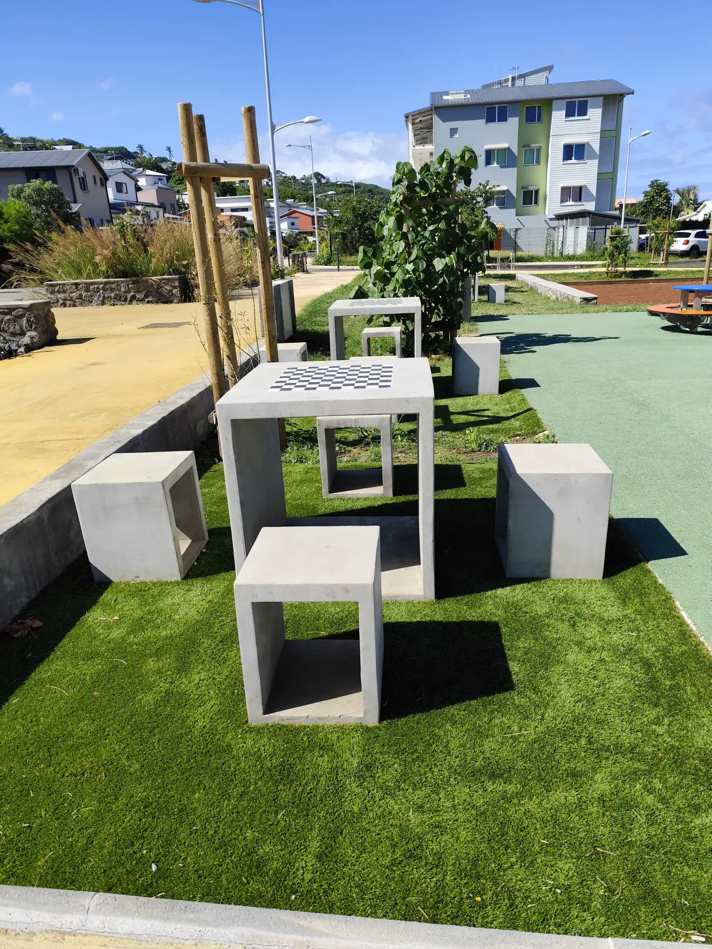 Terrain constructible de 387 m² à Saint-Pierre, secteur Grands Bois 