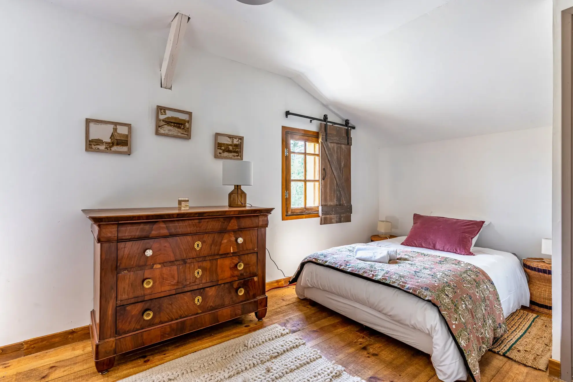 Ferme rénovée avec piscine et grand terrain à Trensacq - 92 m² 