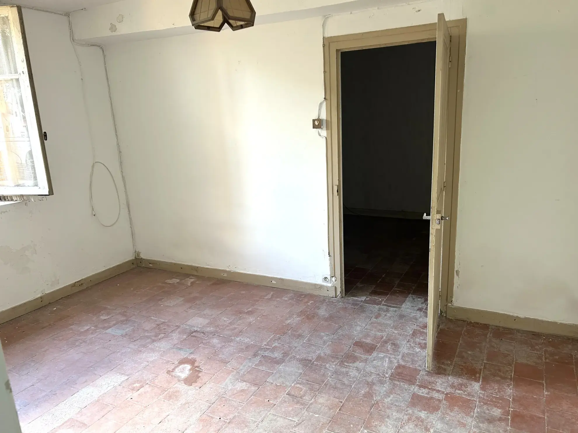 Maison avec deux habitations à vendre entre Guerigny et Premery, terrain de 3310 m² 