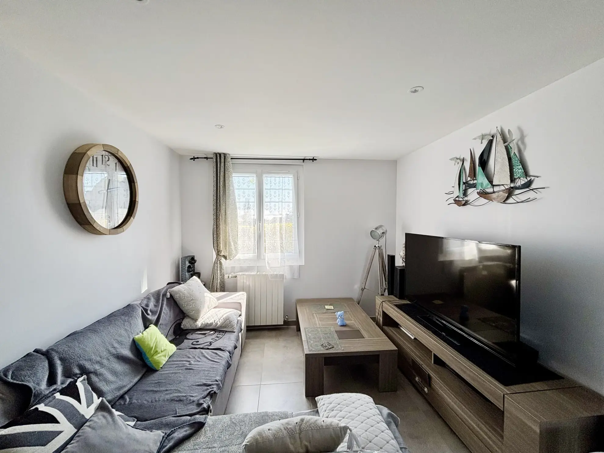 Maison familiale de 105m² avec jardin à Valdampierre dans un environnement calme 