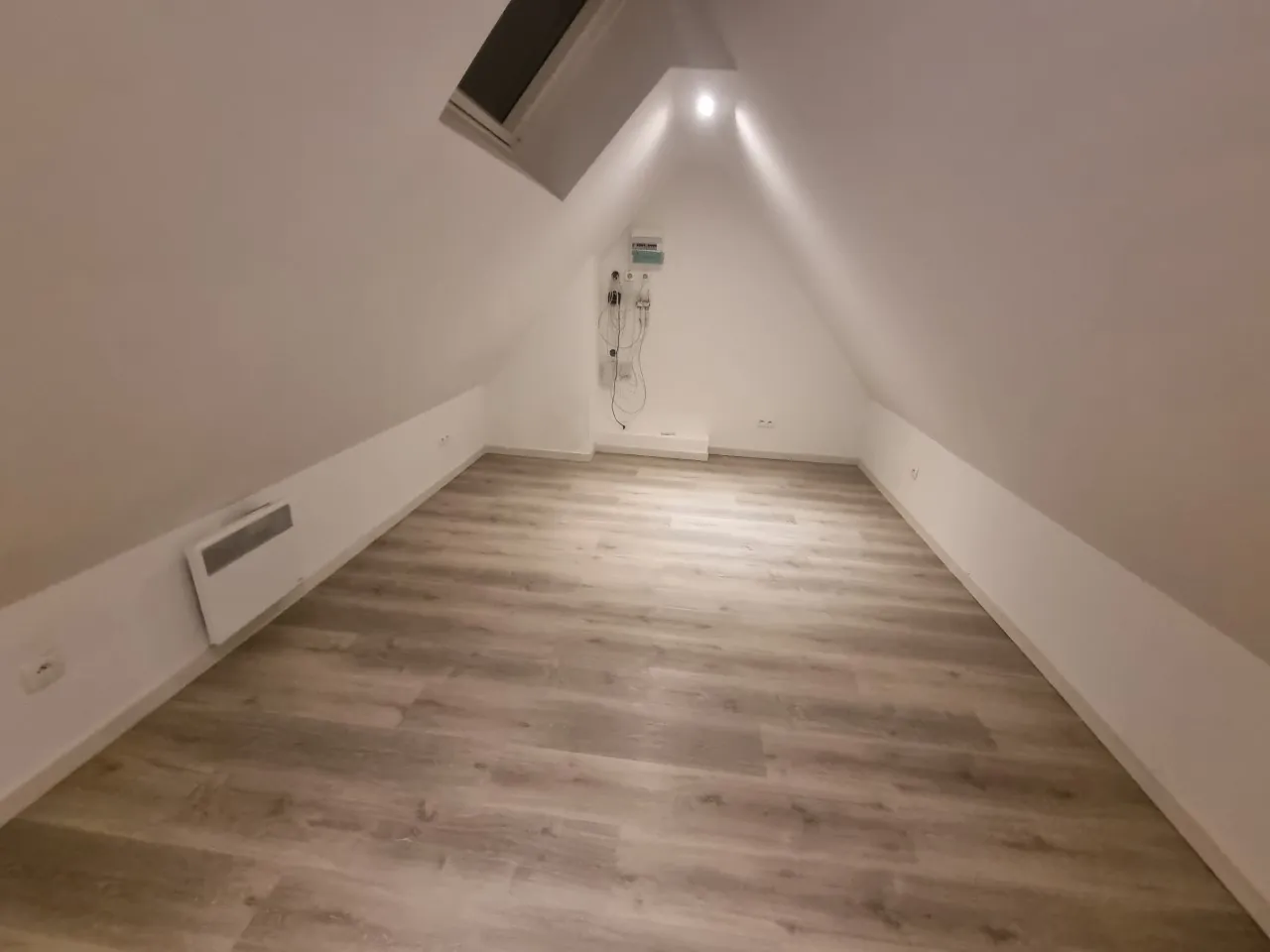 Maison spacieuse avec jardin et garage à Hardinghen - Idéal famille 