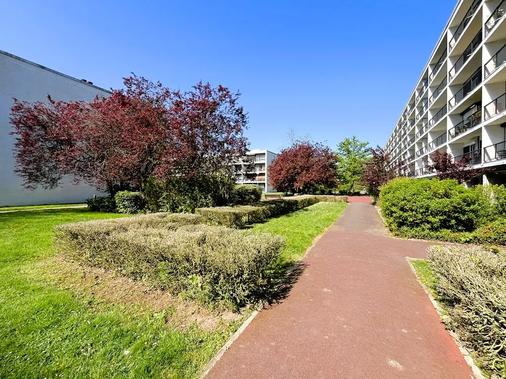 Appartement T1 bis lumineux de 41m² à Lille, proximité tramway 