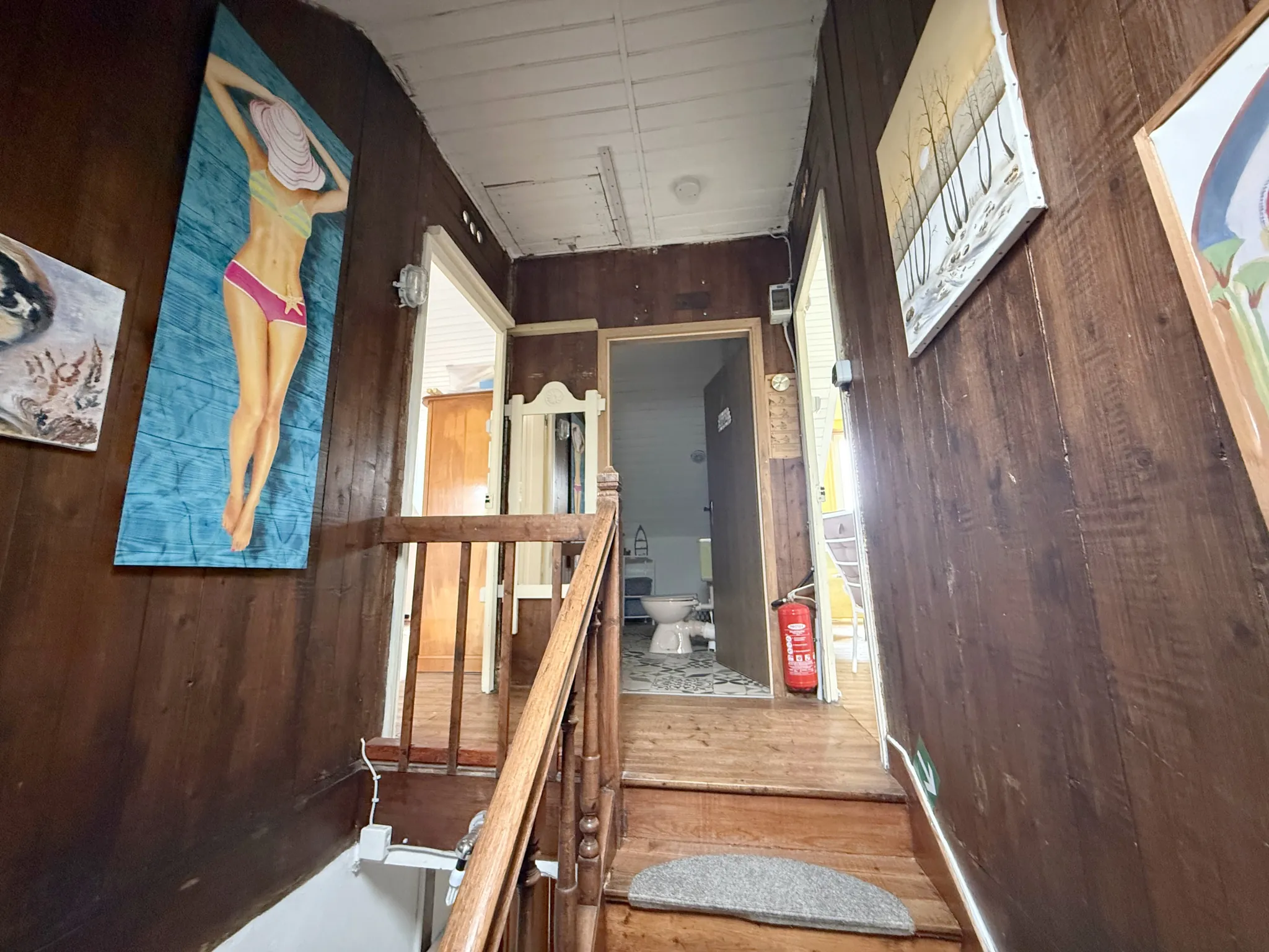 Maison de maître des années 1930 avec grand terrain et potentiel à Brest 