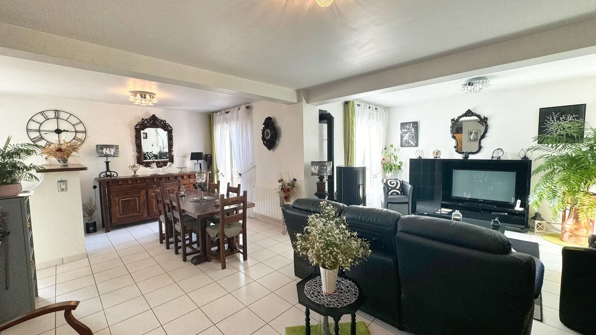 Maison lumineuse 4 chambres avec jardin et garage à Cormeilles 