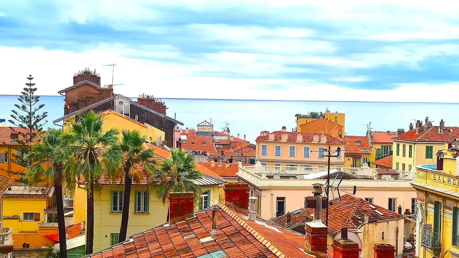 Appartement avec vue mer à Menton - Charmant T2 entièrement rénové 