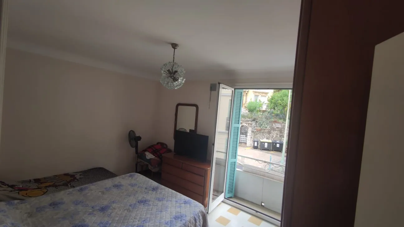 Appartement avec vue mer à Menton - Charmant T2 entièrement rénové 