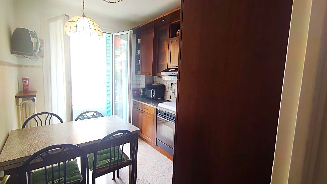 Appartement avec vue mer à Menton - Charmant T2 entièrement rénové 