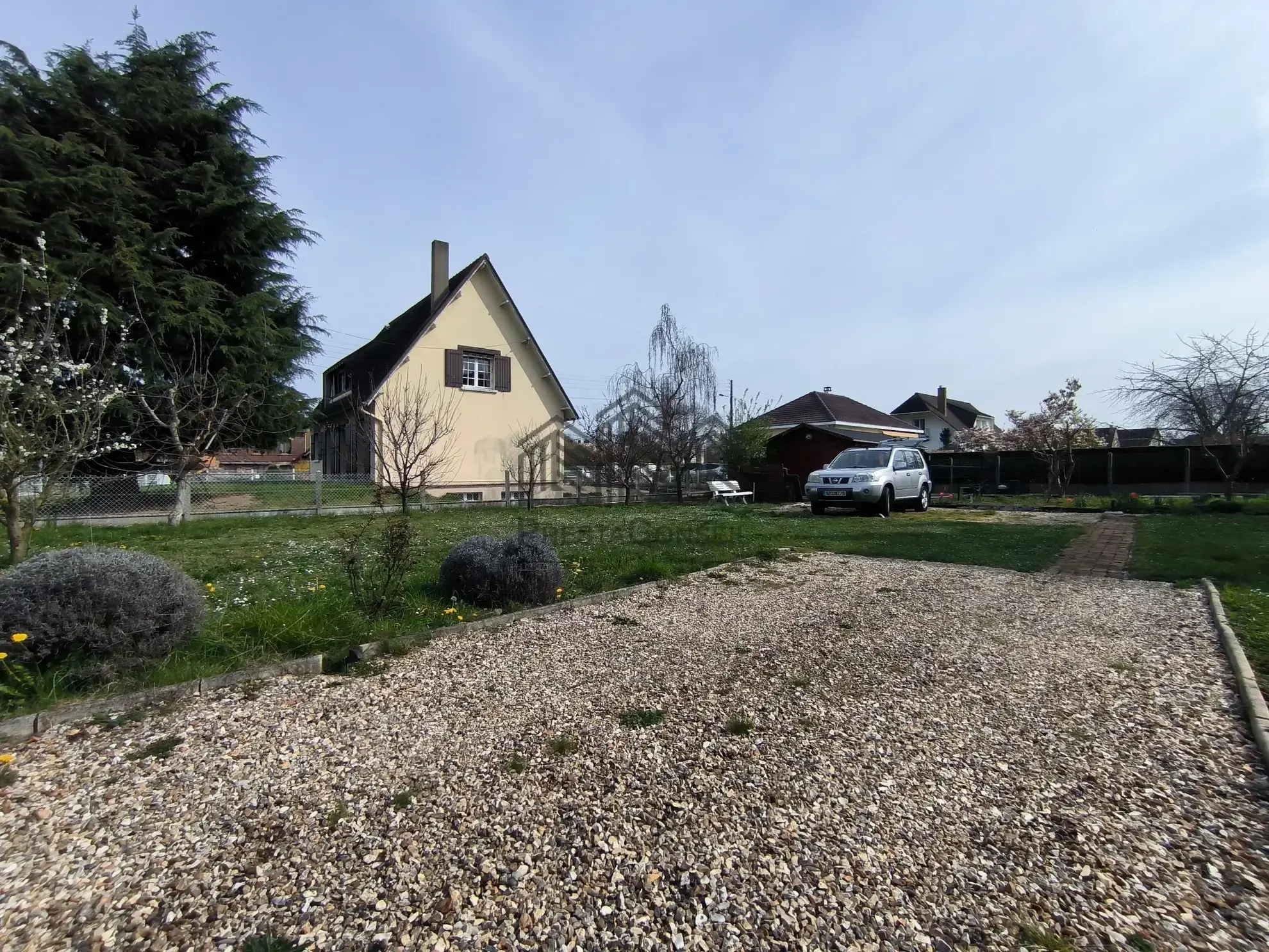 Terrain constructible à vendre à Saint Aubin Les Elbeuf - 506 m², viabilisé, secteur calme 