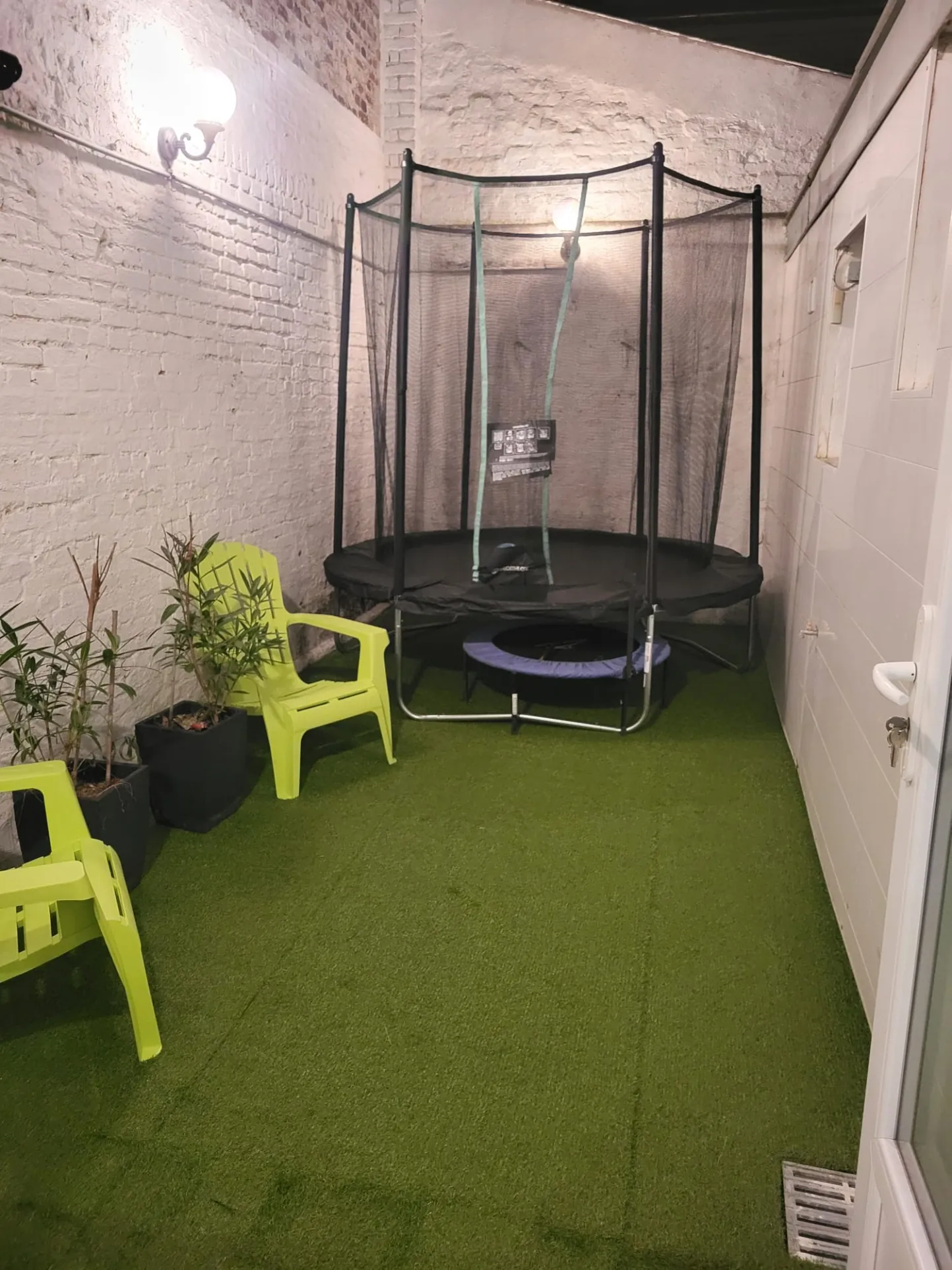 Maison à vendre à Remicourt, Saint-Quentin avec 4 chambres, cour et cave 