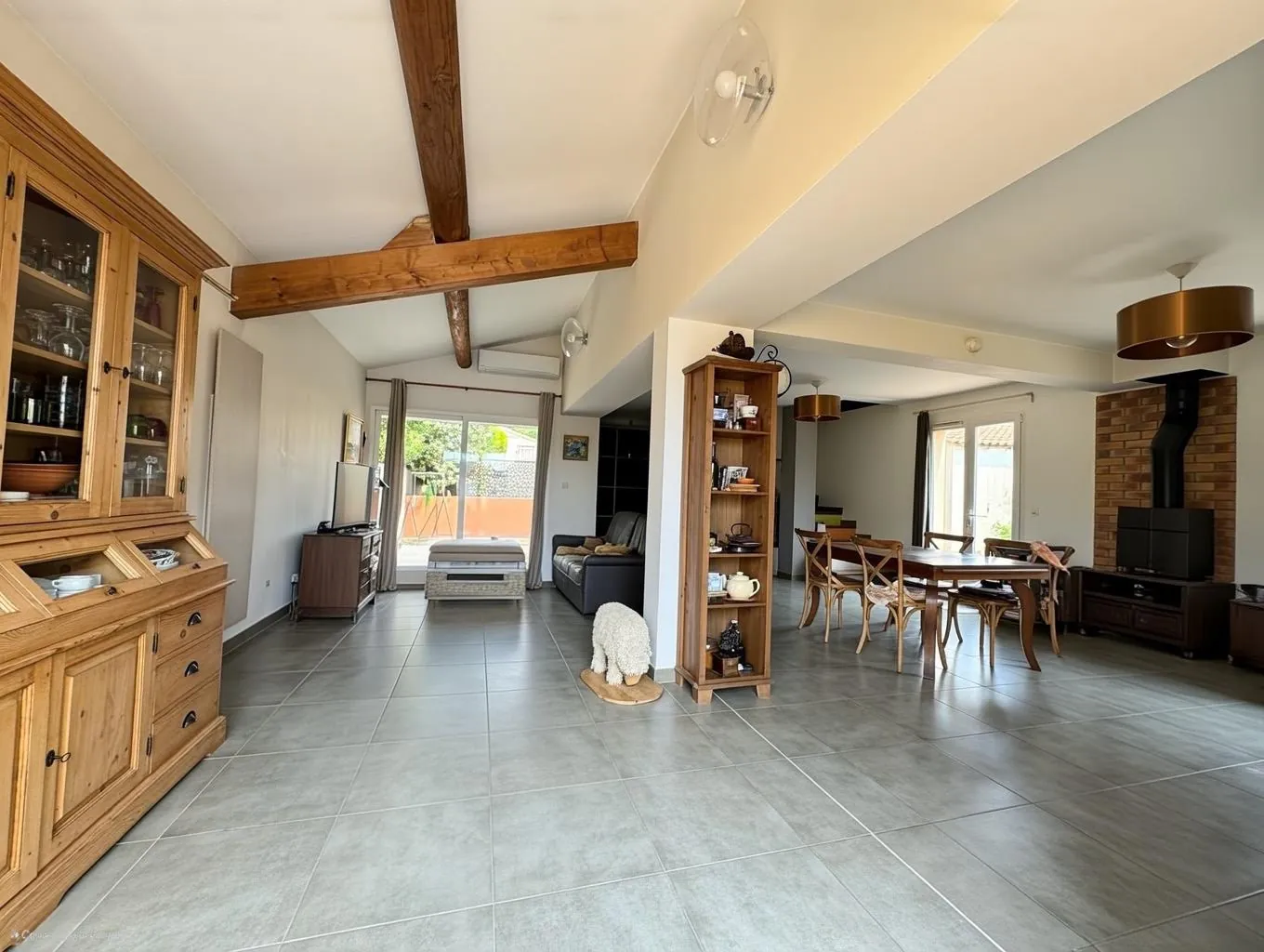 Maison 3 chambres avec piscine à Martigues Ferrières – 110 m²