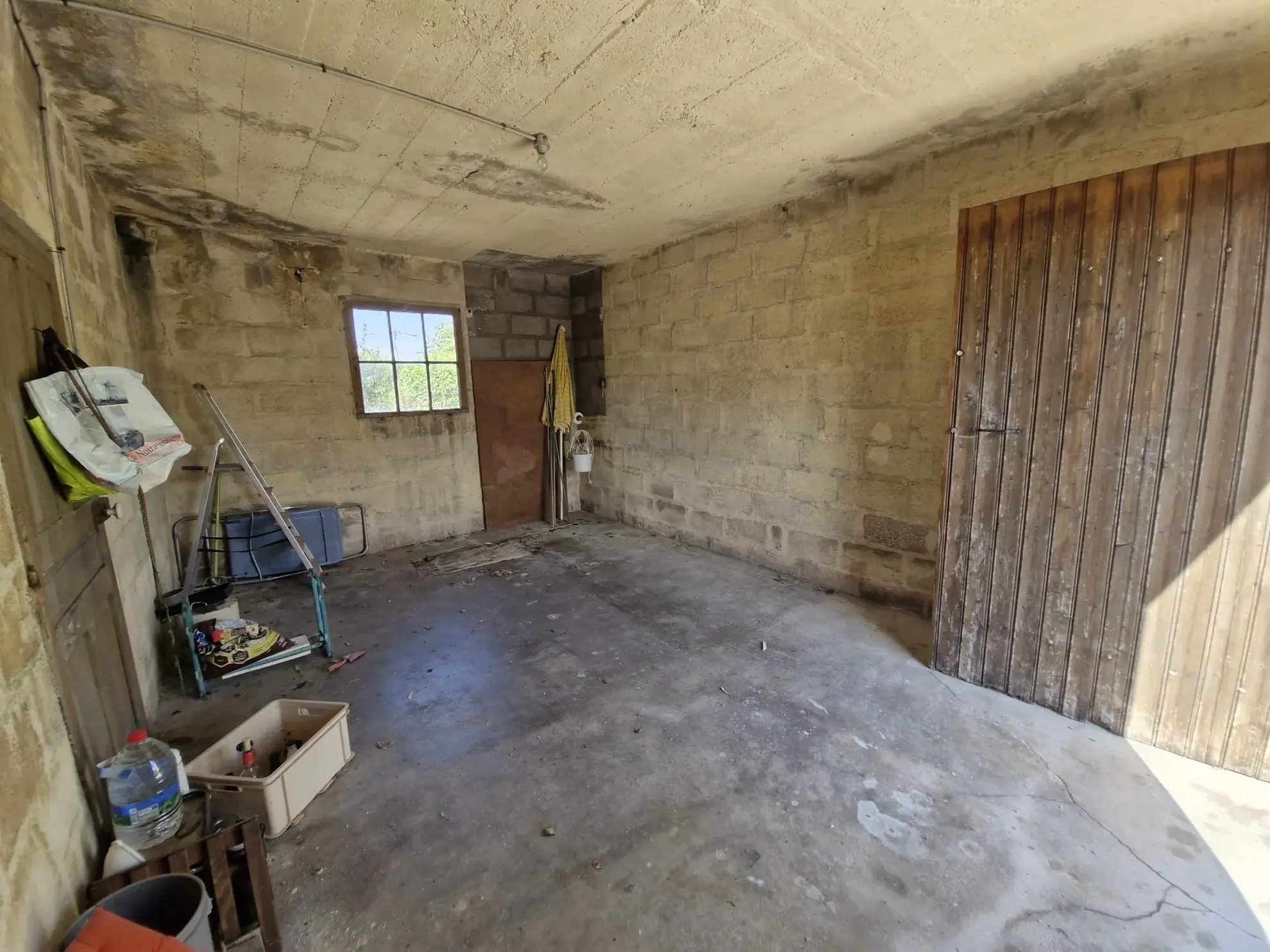 Maison à vendre à Auxerre - 81 m², 5 pièces, garage et jardin 