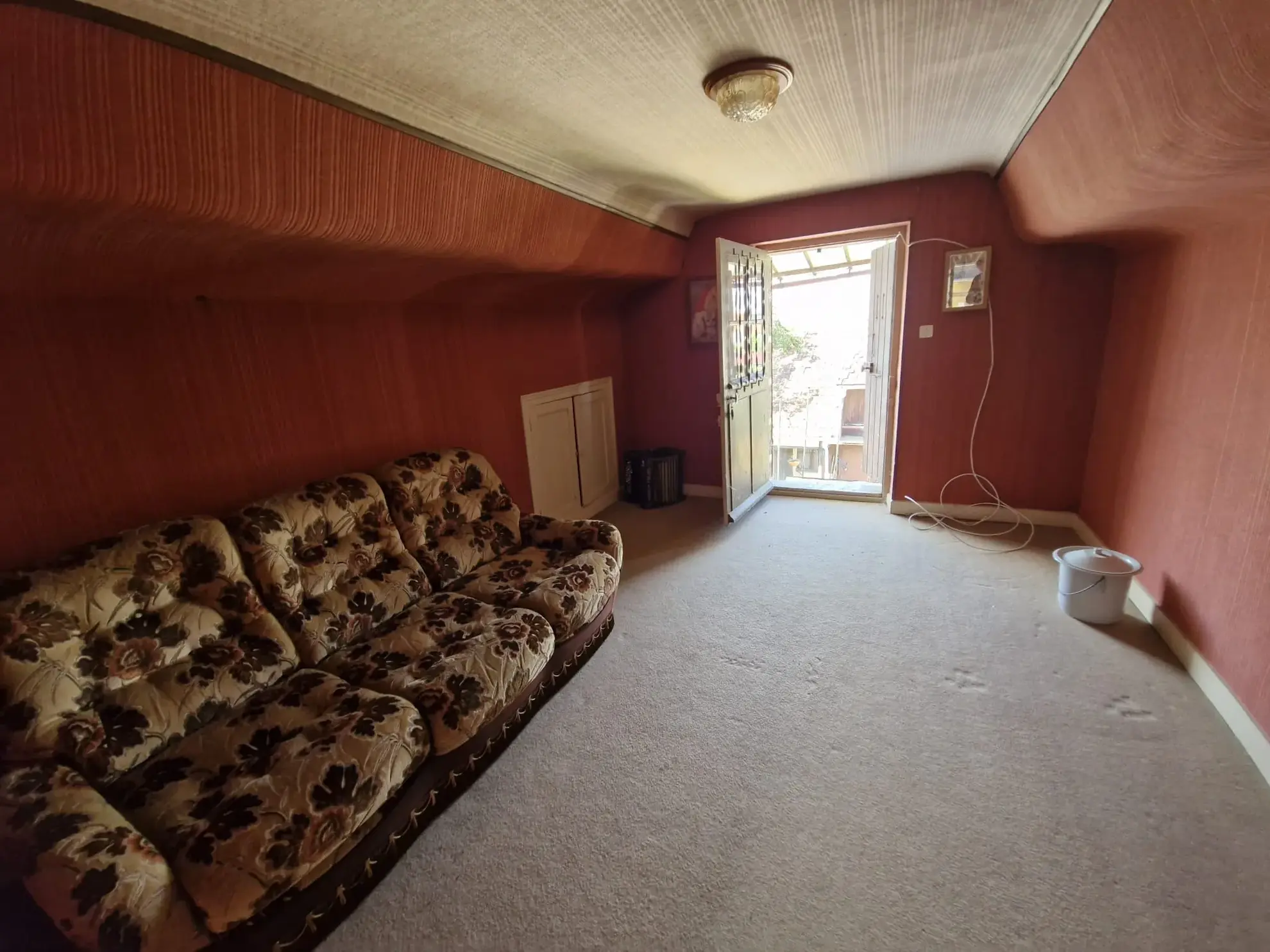 Maison à vendre à Auxerre - 81 m², 5 pièces, garage et jardin 