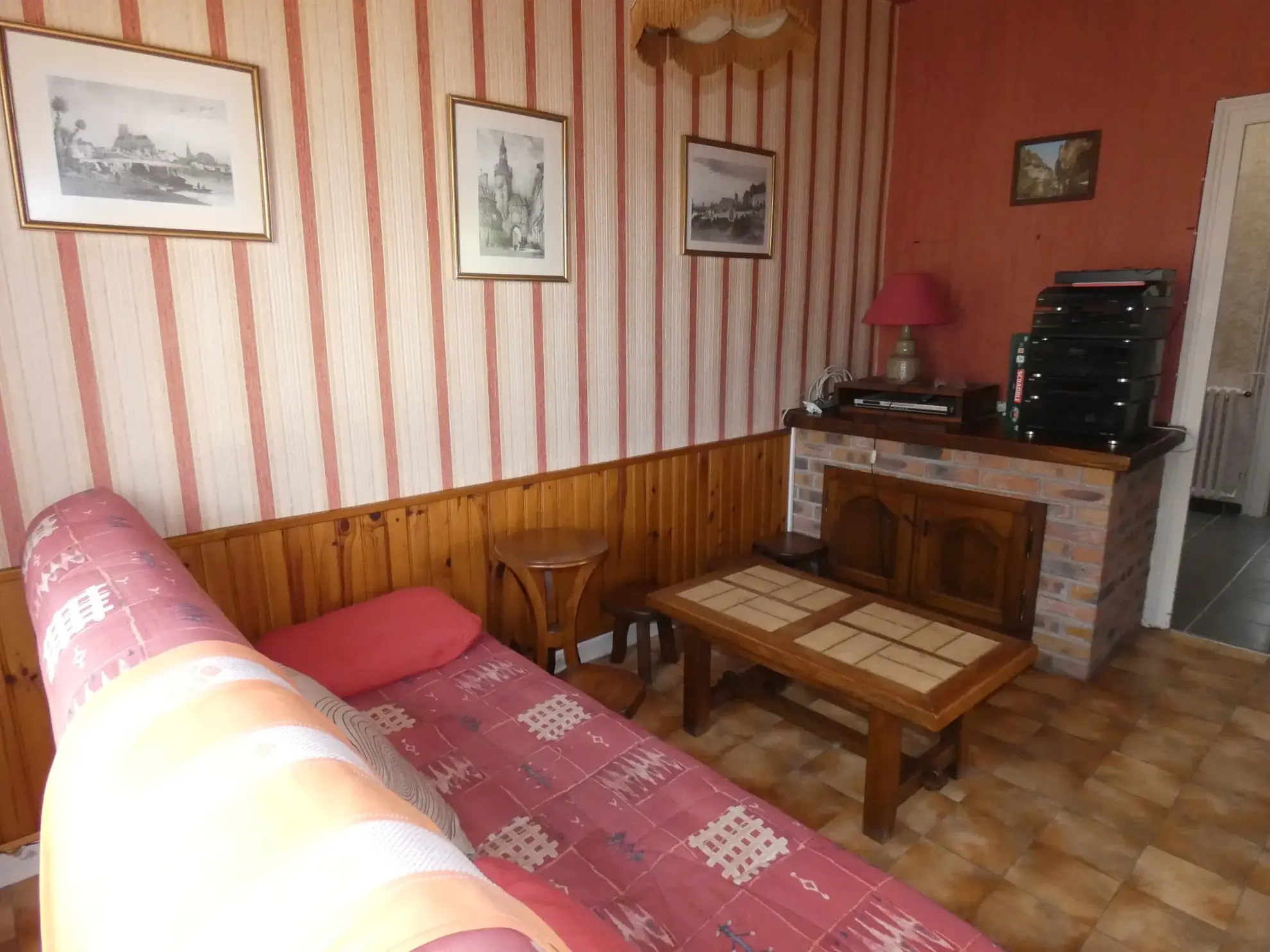 Maison à vendre à Auxerre - 81 m², 5 pièces, garage et jardin 