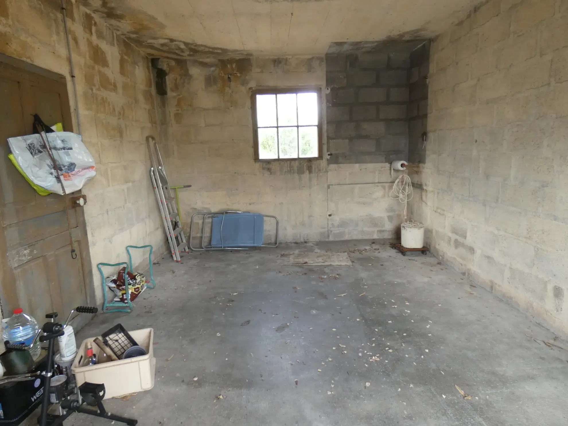 Maison à vendre à Auxerre - 81 m², 5 pièces, garage et jardin 