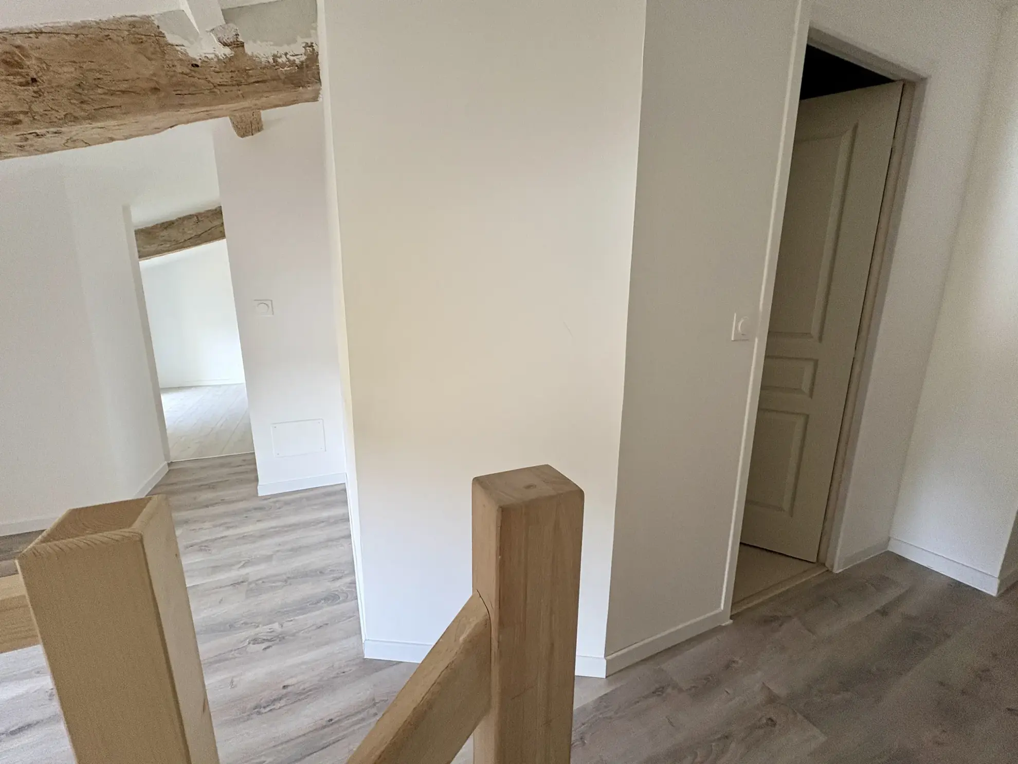 Belle maison de village rénovée à Pujols-sur-Ciron, 4 chambres, jardin, proche Langon 