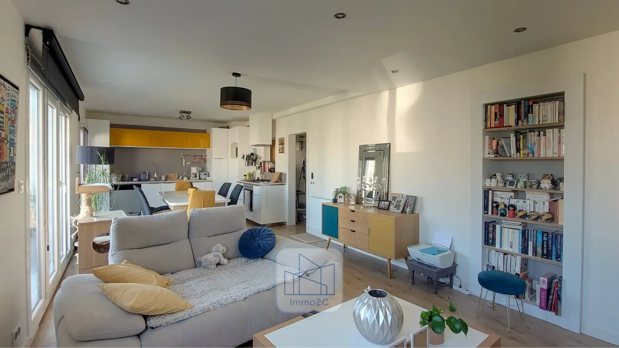 Appartement T3 rénové de 76 m² à Rezé avec balcon et stationnement