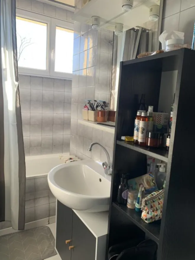 Appartement T3/T4 rénové avec balcon à Toulouse Côte Pavée 