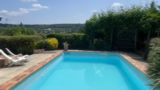 Maison de 120 m² avec piscine à Pont du Casse, calme et proches commodités 