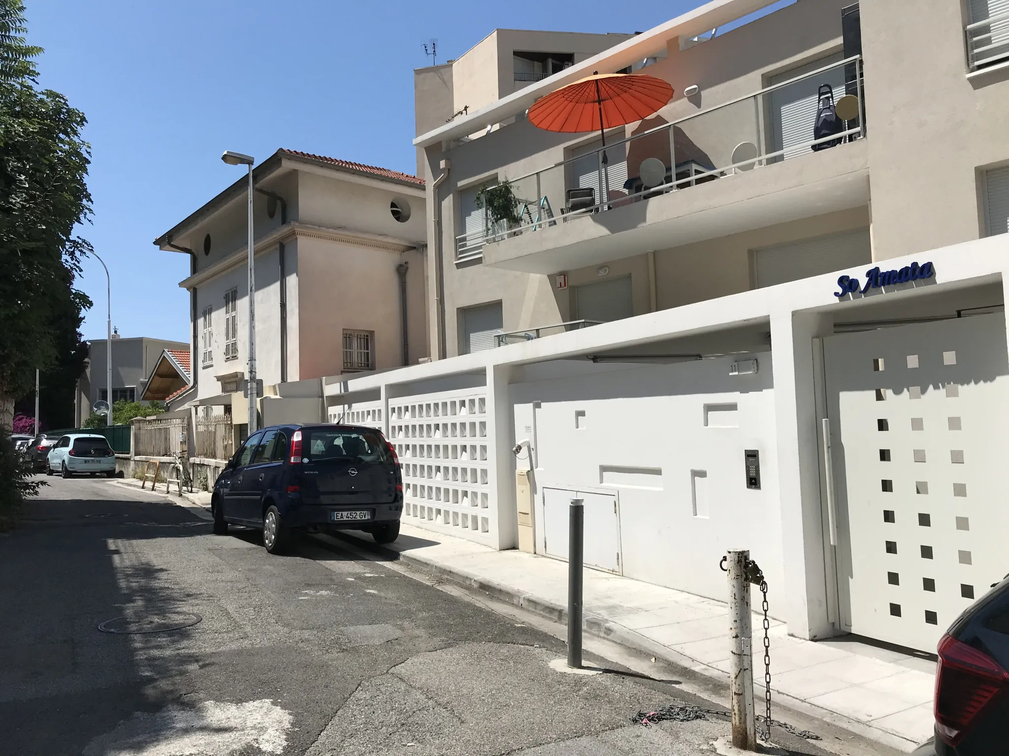Studio moderne de 26,41 m2 avec balcon à Nice, quartier du port 