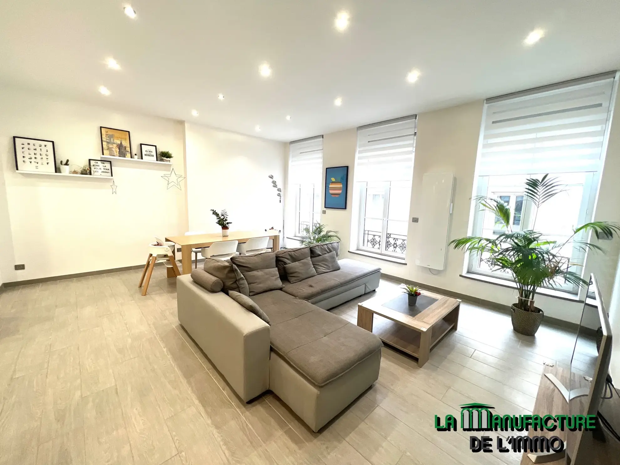 Appartement rénové de 116 m² en centre-ville de Saint-Étienne 