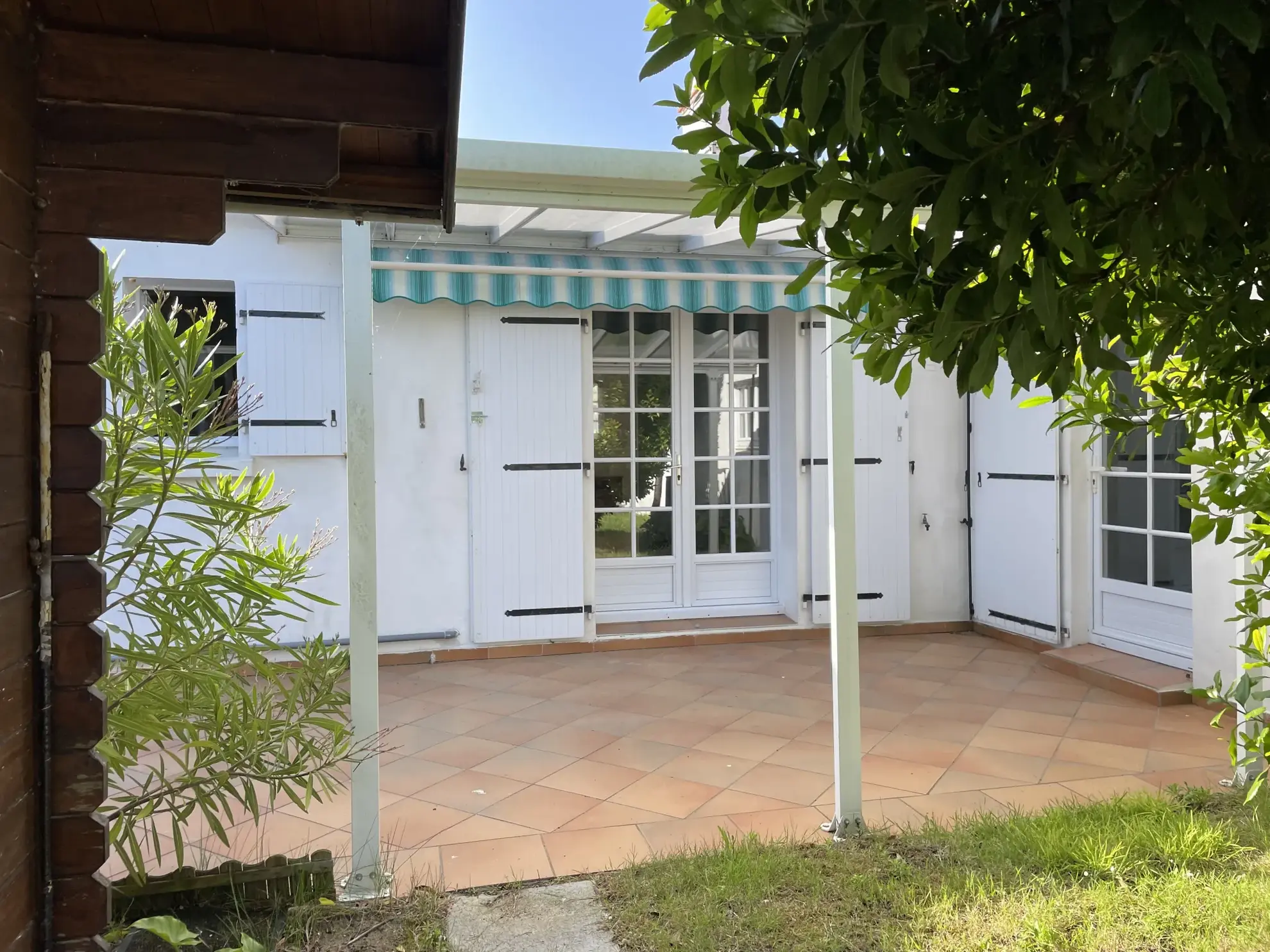 Maison 3 chambres à Barbatre proche centre et plage - Jardin clos et véranda