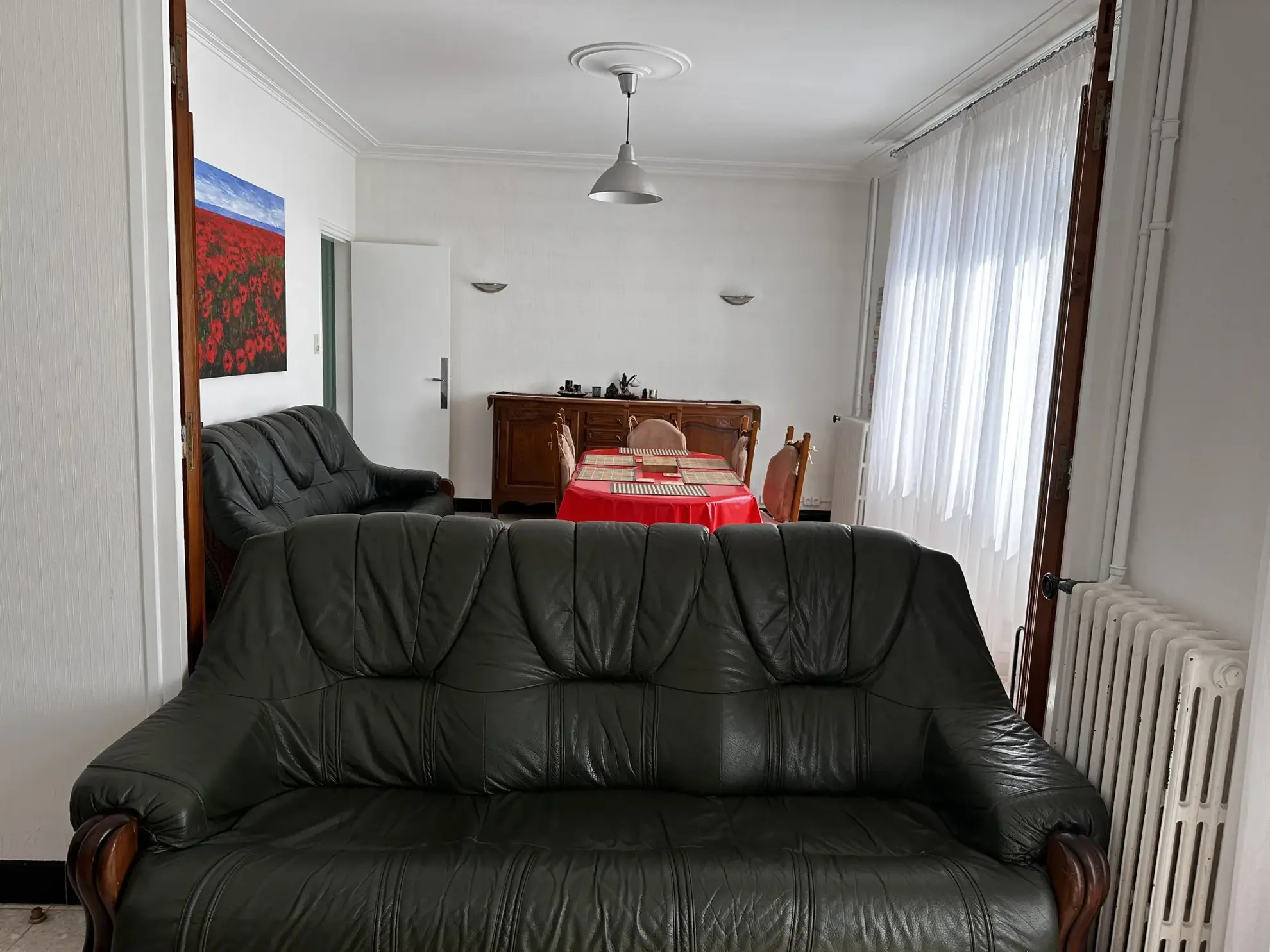 Maison à vendre proche de Carcassonne avec 4 chambres, jardin et garage 