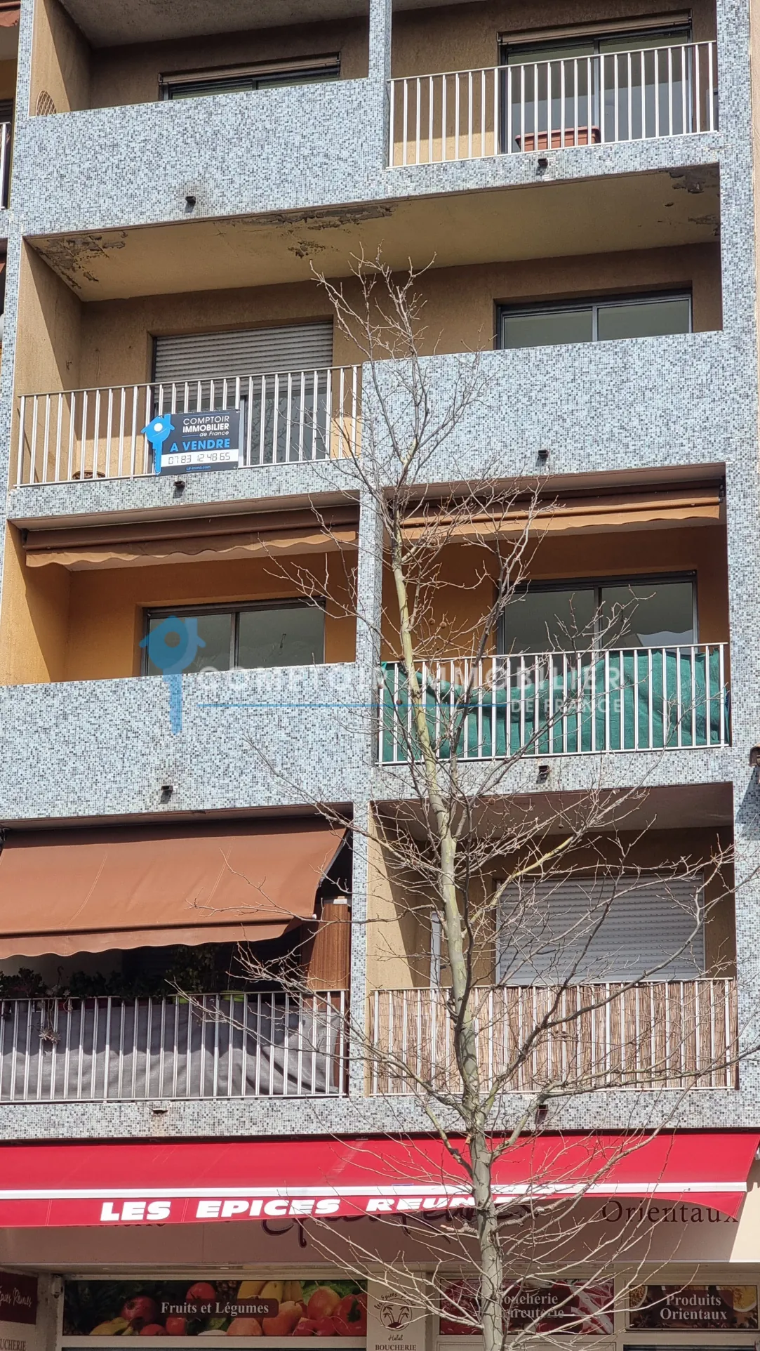 Appartement T4 à vendre à Draguignan avec terrasse, parking et rénovation possible 