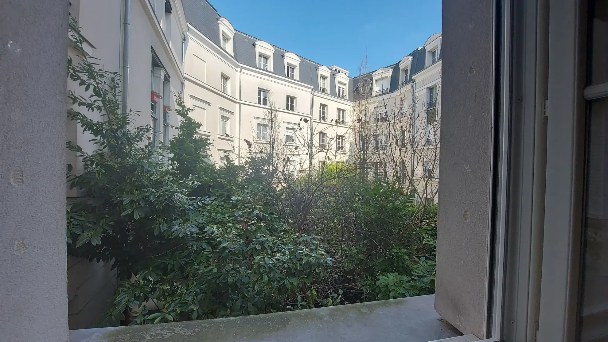 Studio à Chaville en centre-ville, proche gares, idéal investisseur ou premier achat 