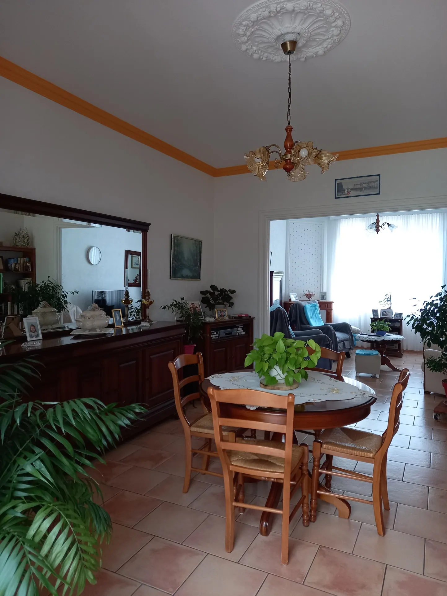 Charmante maison de ville à Moissac avec jardin et garage - Proche centre historique 