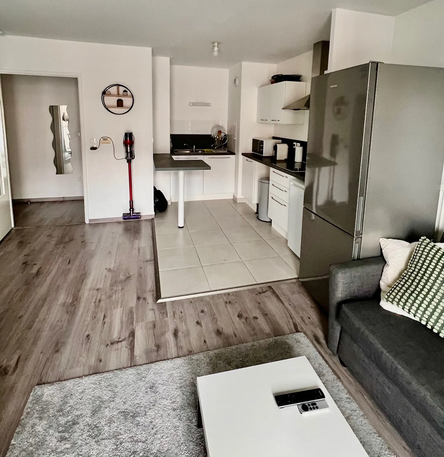 Appartement T2 lumineux de 42,69 m² à Lille avec balcon et parking privé 