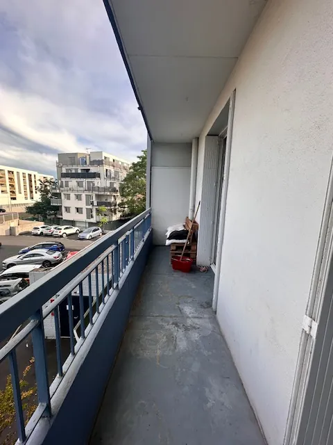 Appartement traversant de 76 m² à Montpellier avec Balcons et ascenseur 