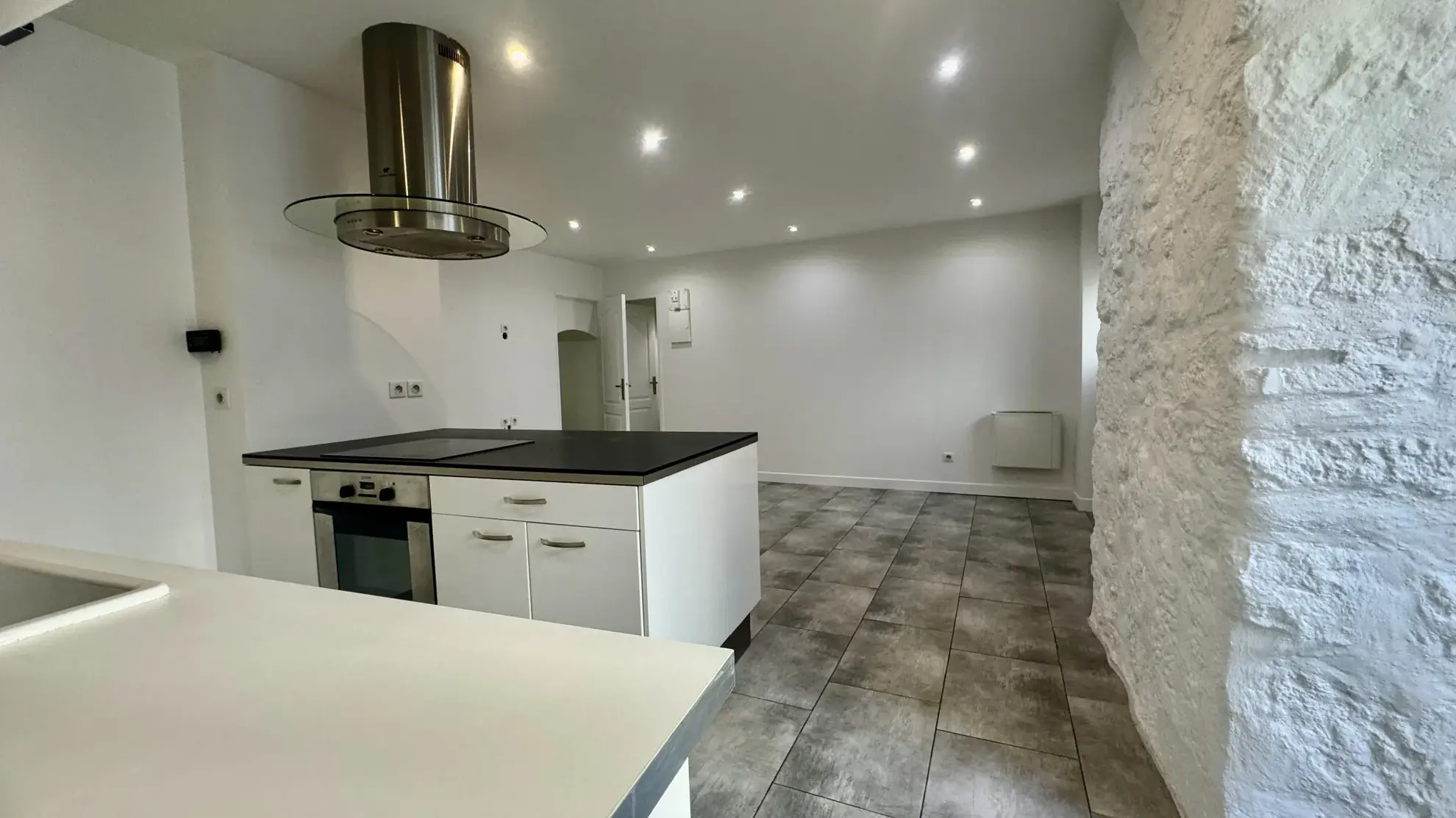 Appartement 3 pièces rénové en plein centre de Meulan-en-Yvelines