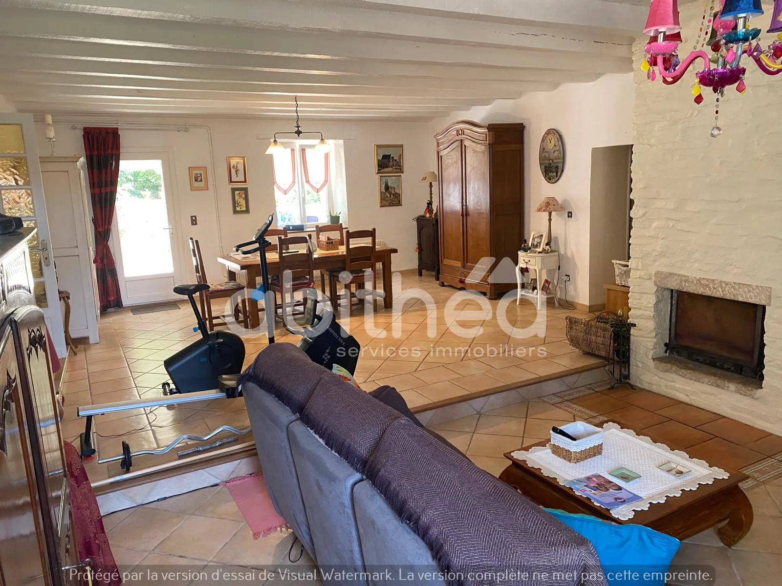 Maison de 173 m² avec terrain de 2419 m² à Chasseneuil-sur-Bonneure