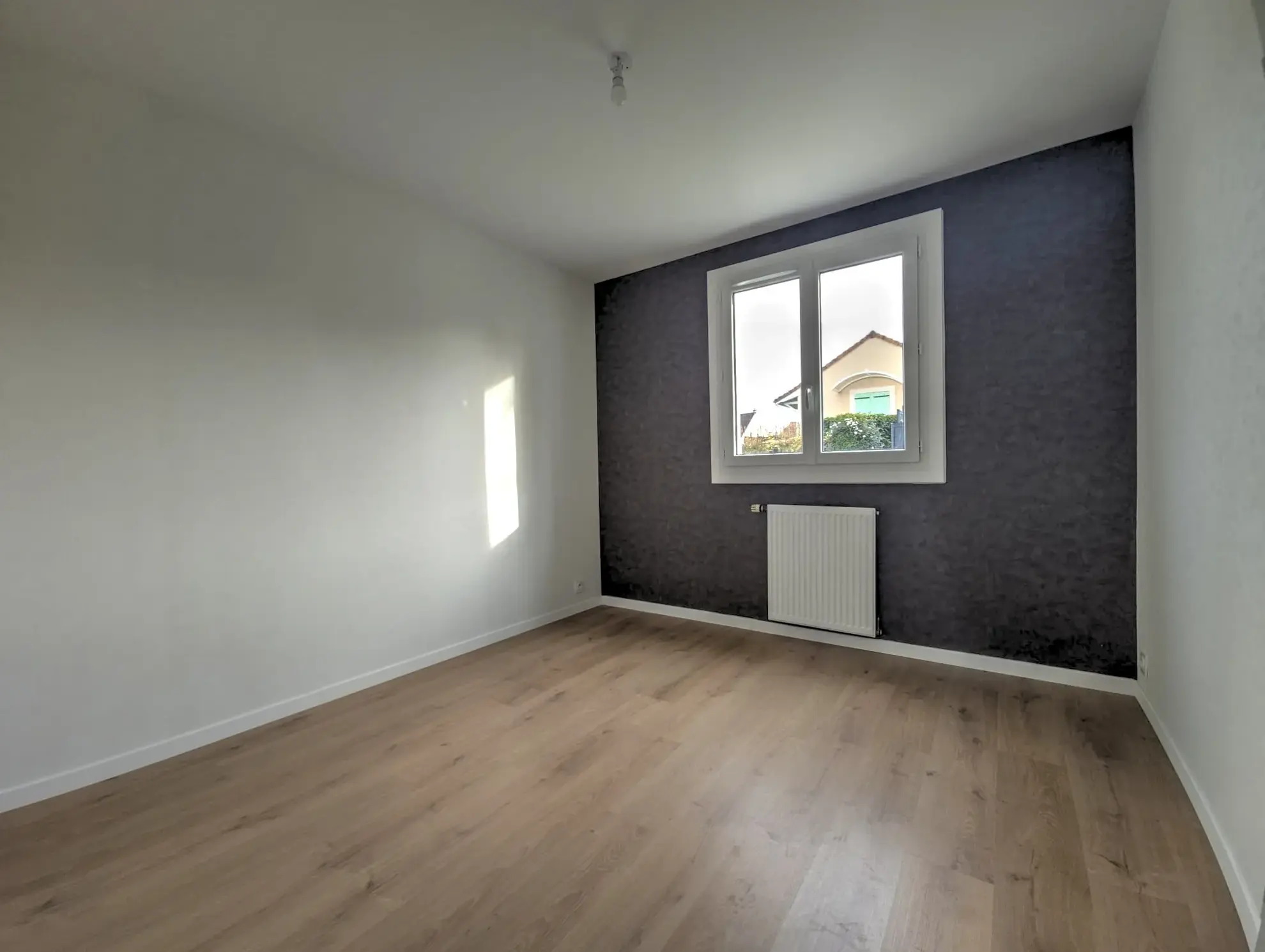 Maison de plain-pied à Panazol de 113 m² avec terrasse et garage 