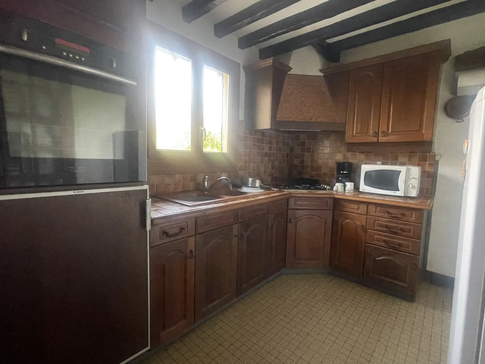 Maison agréable de 170 m² avec terrain, dépendances et vie de plain-pied à Camembert 