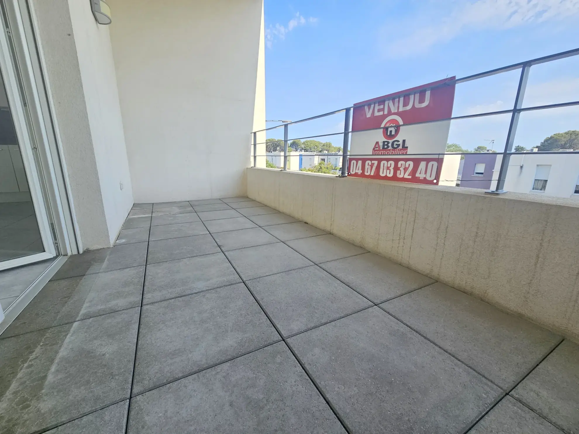 Appartement F3 avec terrasse et parking à Juvignac – Loi Pinel possible 