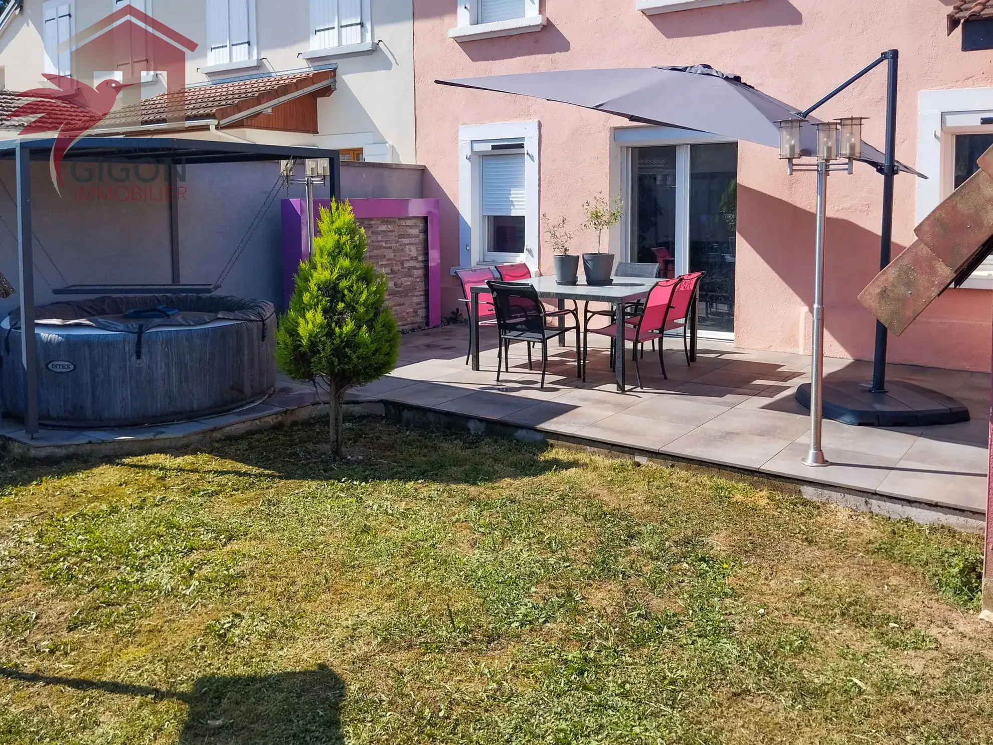 Maison rénovée à Exincourt avec terrasse, jardin et annexes
