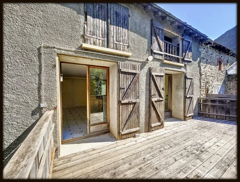 Maison de village à Saint Pierre Dels Forcats avec terrasse et jardin 