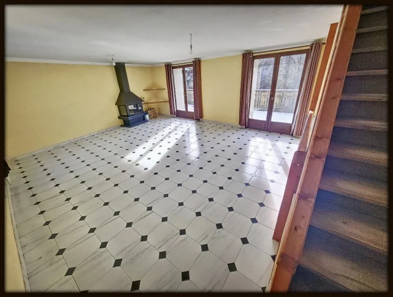 Maison de village à Saint Pierre Dels Forcats avec terrasse et jardin 