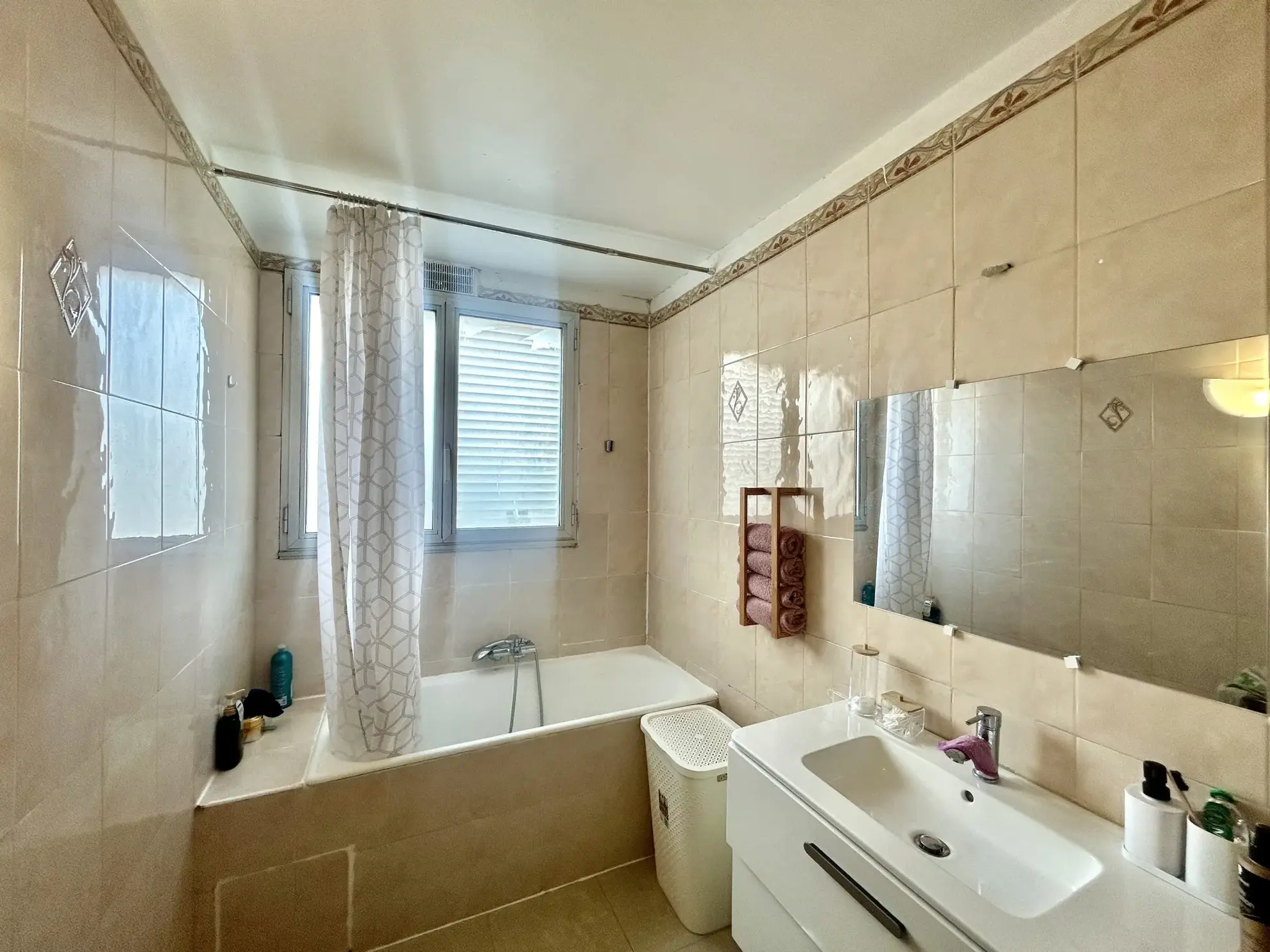 Appartement 3 pièces de 61,02 m² à Saint-Denis à vendre, proximité métro 