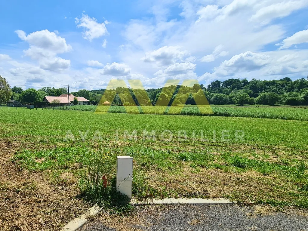 Terrain constructible de 1306 m² à 5 min de Navarrenx dans un cadre calme