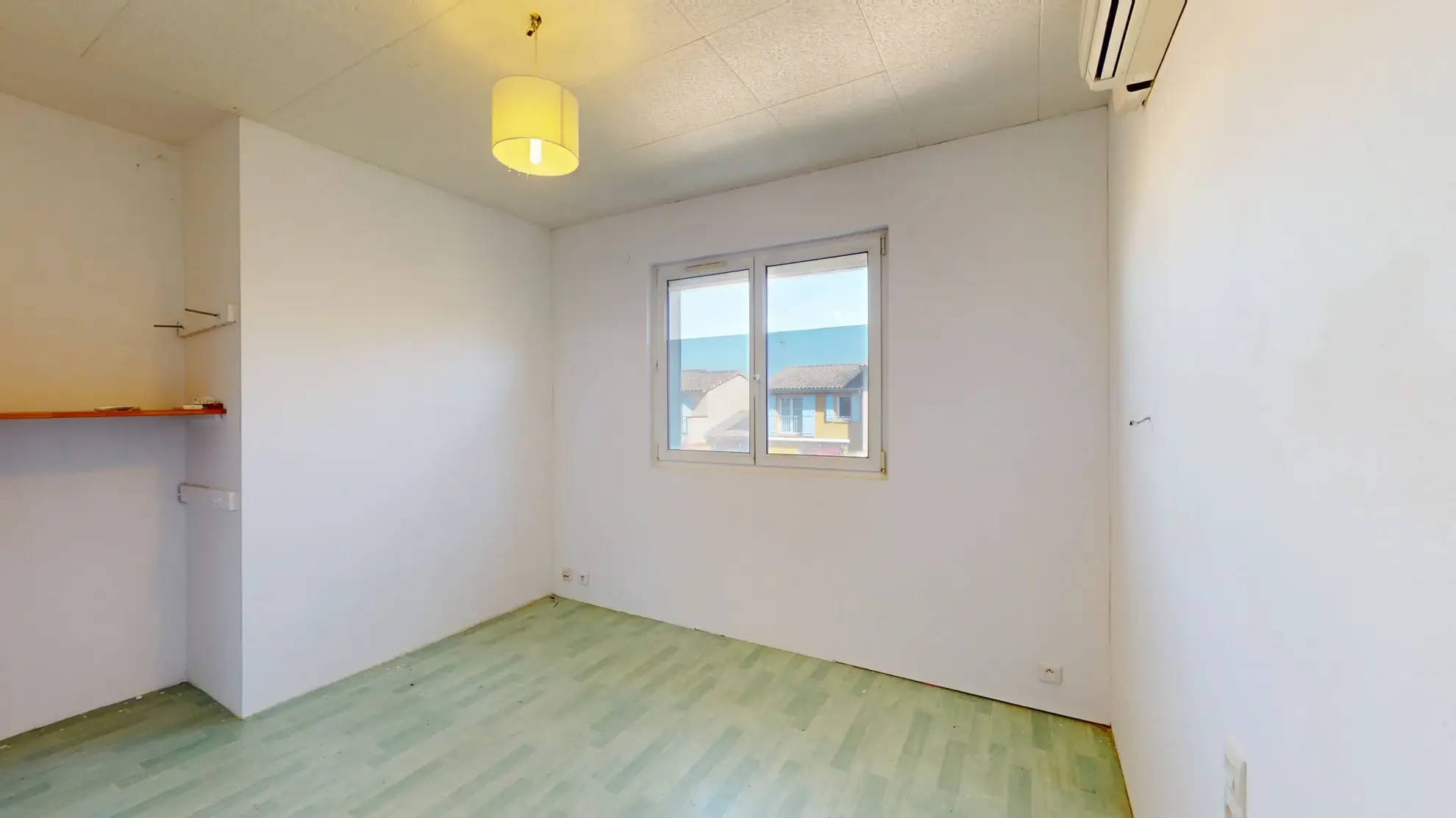 Grand appartement familial avec jardin et panneaux photovoltaïques à Frouzins 