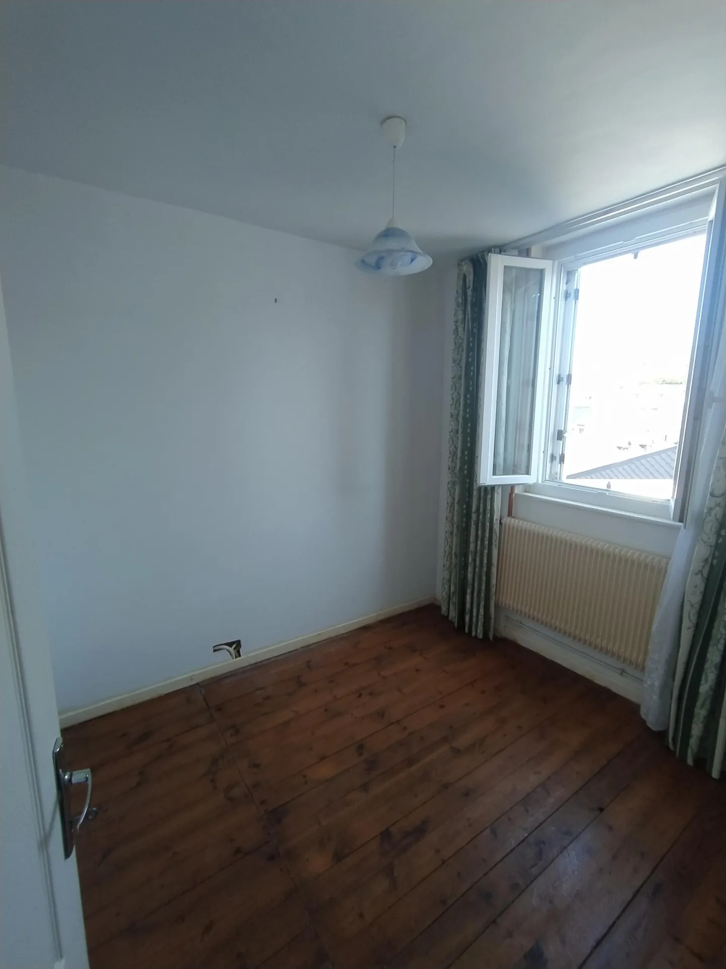 Maison de ville avec garage à Ault proche mer et commerces 