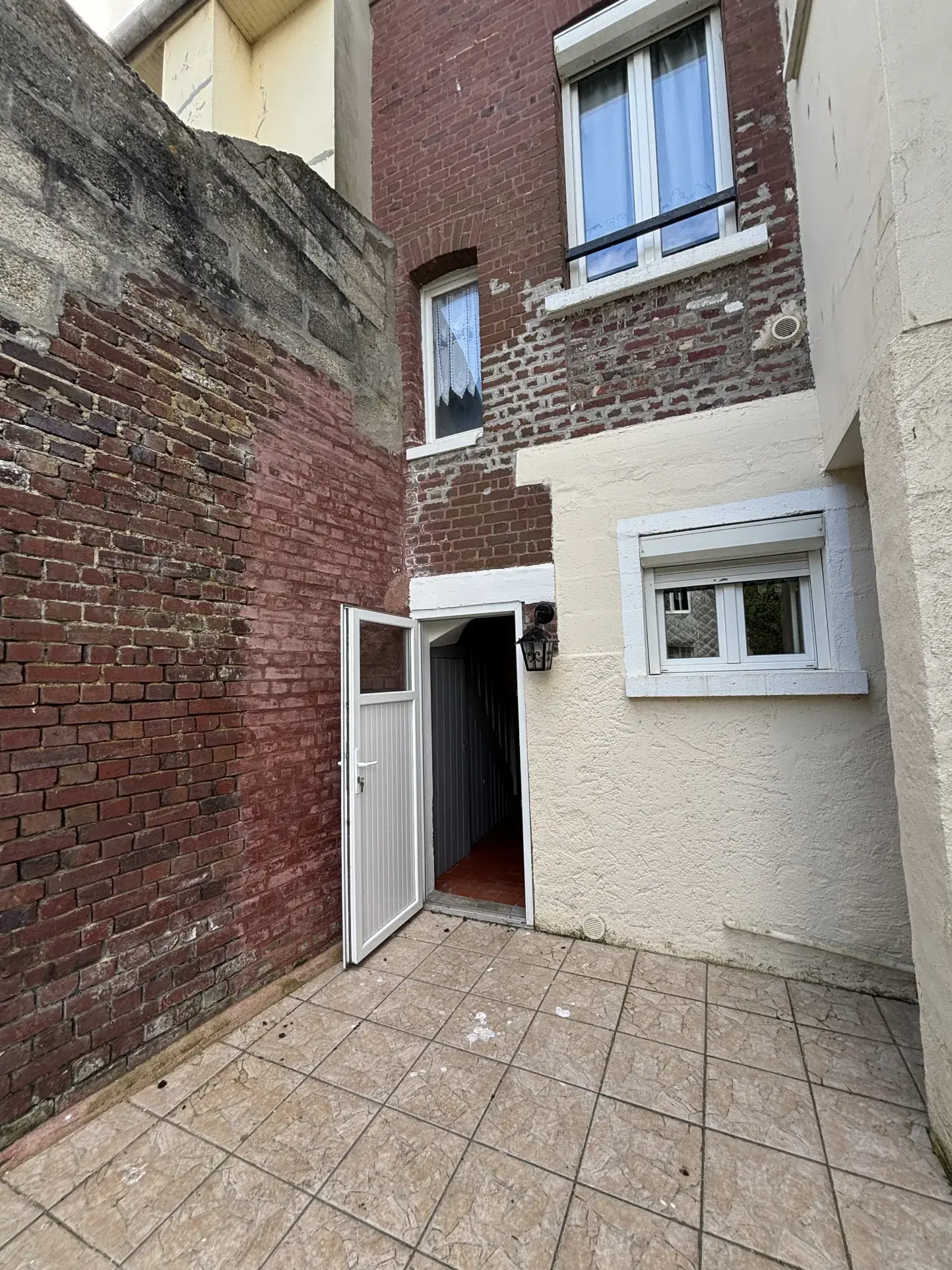 Maison de ville avec garage à Ault proche mer et commerces 