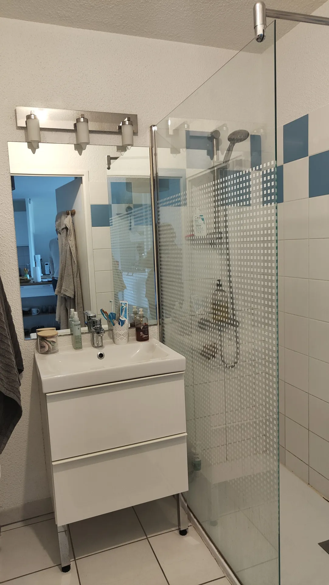 Appartement T2 en rez-de-jardin avec terrasse à Saint-Macaire, secteur Langon 