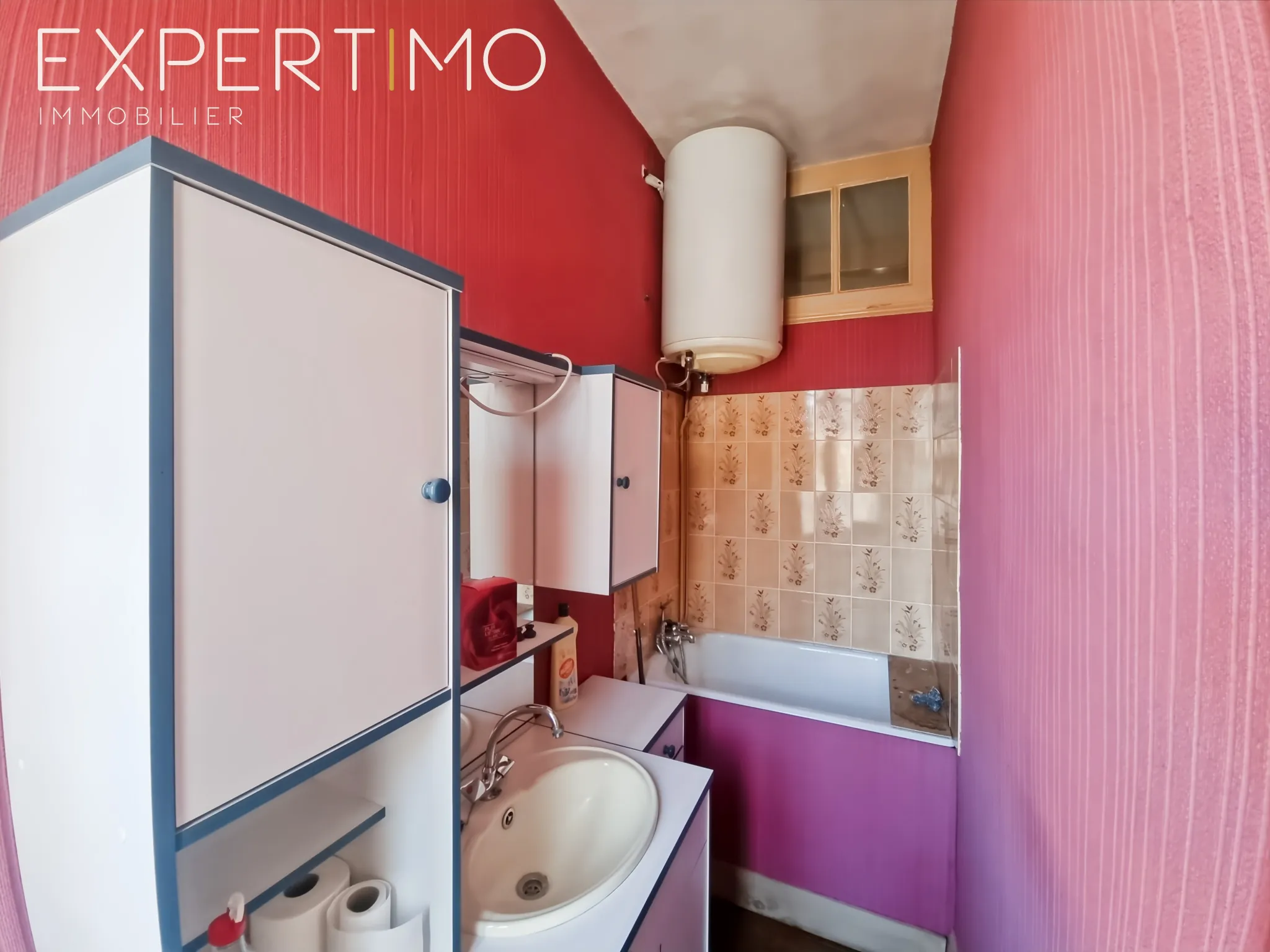 Maison semi-mitoyenne à vendre de 97 m² à Eu, proche centre-ville 