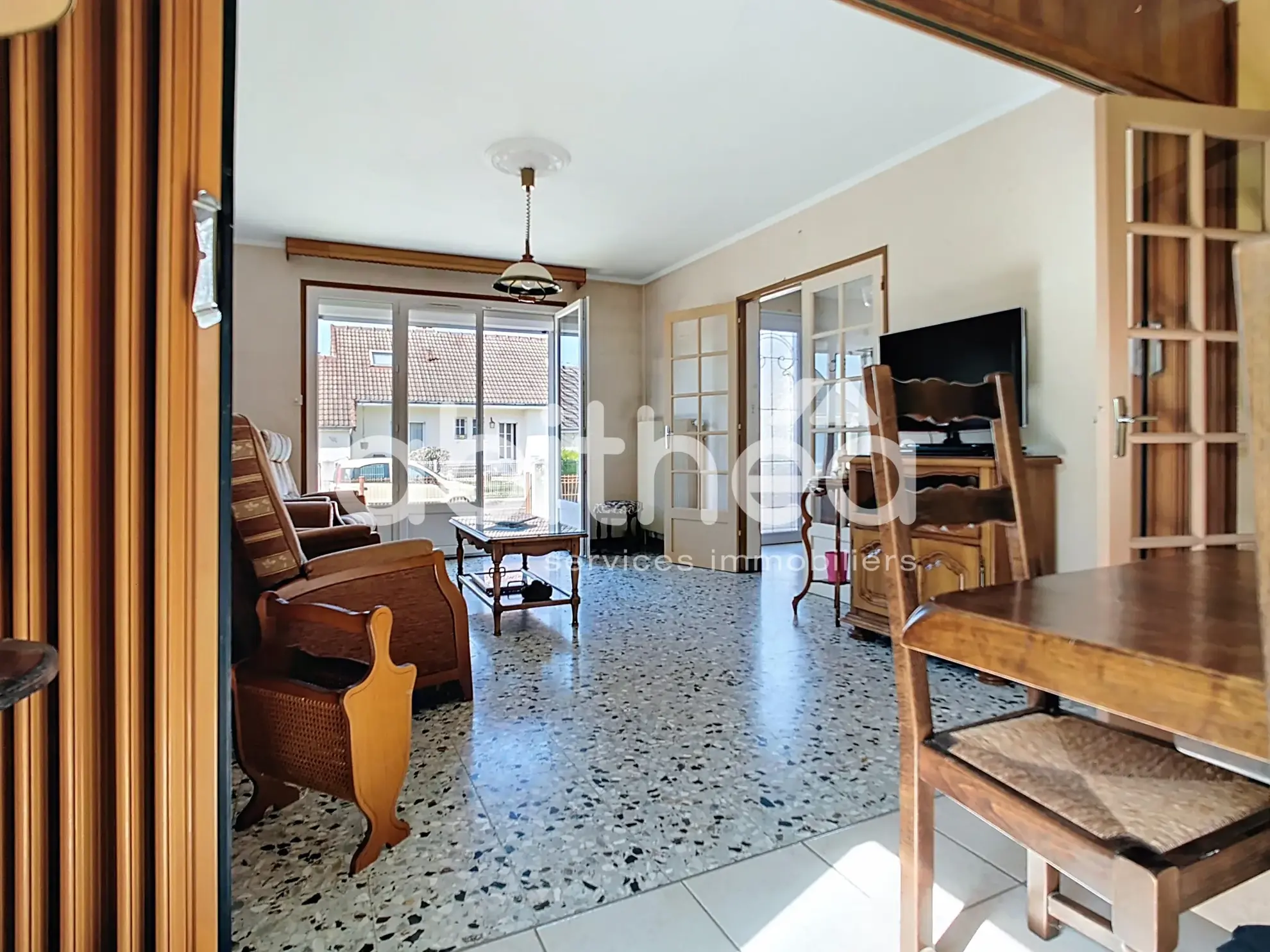 Charmante maison de plain-pied à La Rivière de Corps avec potentiel d’agrandissement 