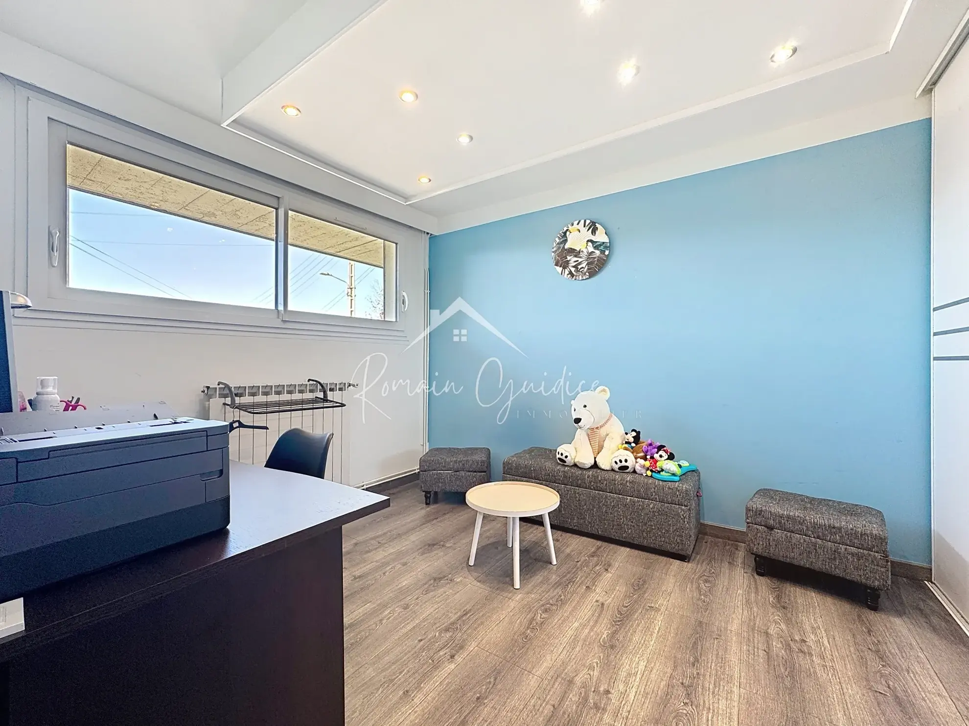 Maison type 5 avec vue sur Millau, 147 m², garage et terrasse à Creissels 