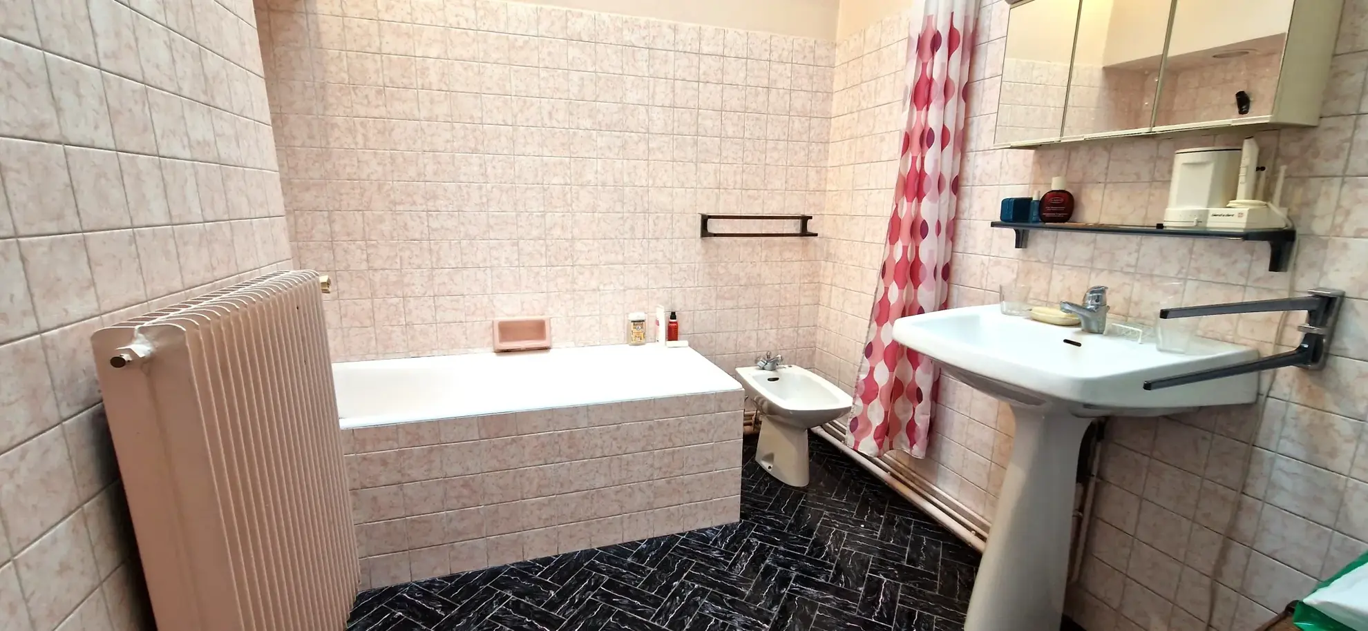 Maison de village à Saint-Symphorien avec grand potentiel à vendre 